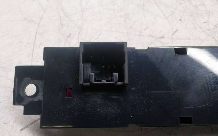 Subaru Outback (2009 - 2014)  85261AJ051 Экран/ дисплей / маленький экран