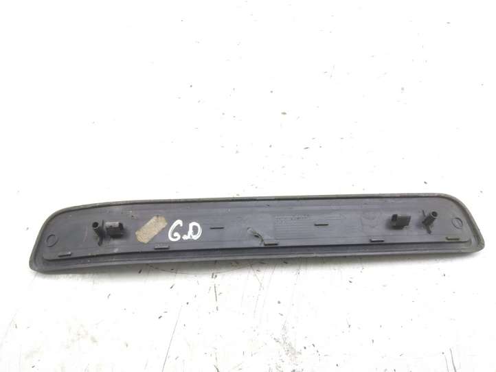 Toyota Avensis T270 (2009 - 2012)  6791505030 Отделка заднего порога (внутренняя)