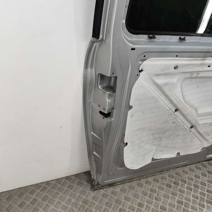 Mercedes-Benz Vito W447 (2014 - )  A4477304300 Верхняя петля передней двери