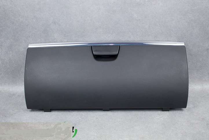 Citroen C6 (2005 - 2012)   Крышка ящика для вещей (бардачка)
