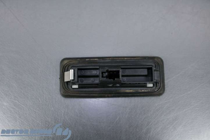 Skoda Rapid (NH) (2012 - 2019)  5E0827566 Ручка задней крышки