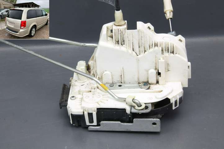 Dodge Grand Caravan (2007 - 2020)  P04589694ADA Передняя звукоизоляция