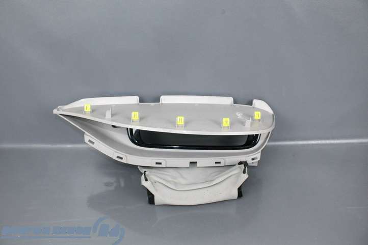 Renault ZOE (2012 - )  681401452R Другая деталь панели