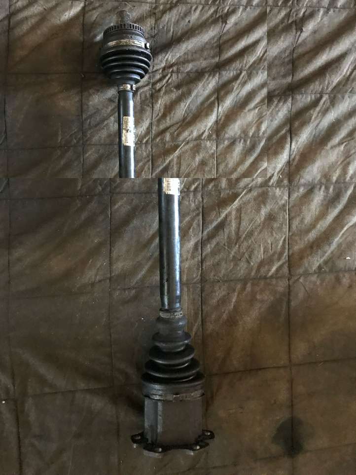 Audi A4 (2000 - 2006)  8E0407271AH Передняя полуось