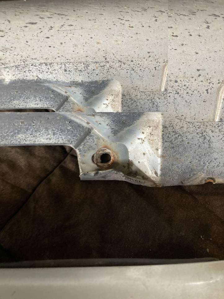 Toyota Corolla Verso E121 (2004 - 2007)  758510F010 Порог
