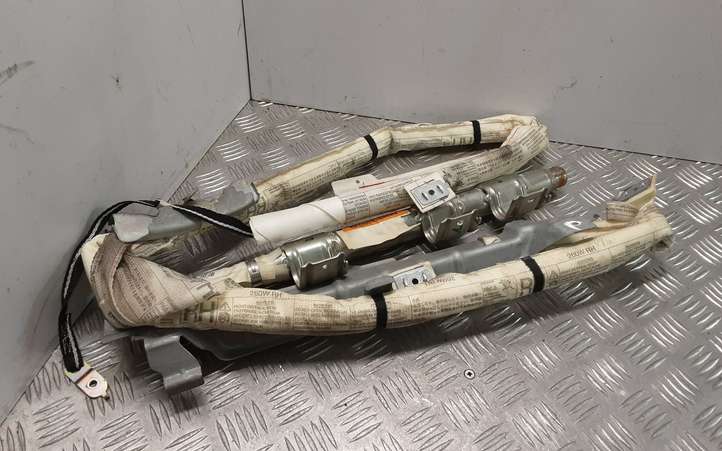 Toyota Corolla Verso E121 (2004 - 2007)  621700F010 Звукоизоляция крыши