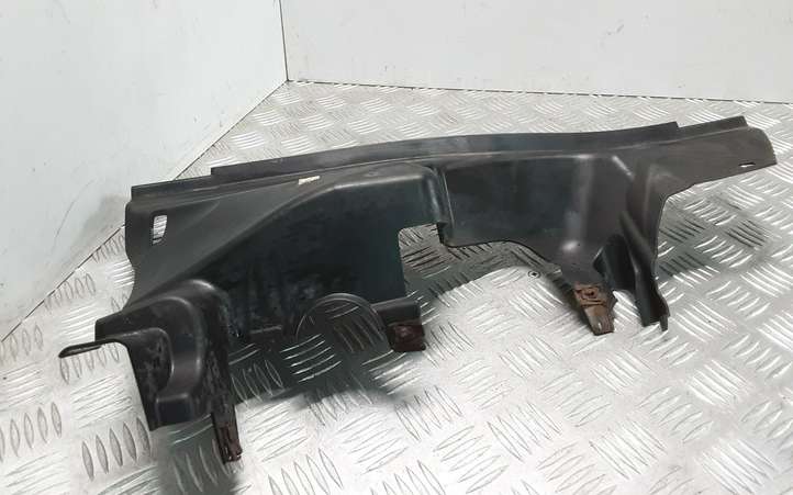 BMW 5 F10 F11 (2009 - 2016)  51757267564 Другая деталь отсека двигателя