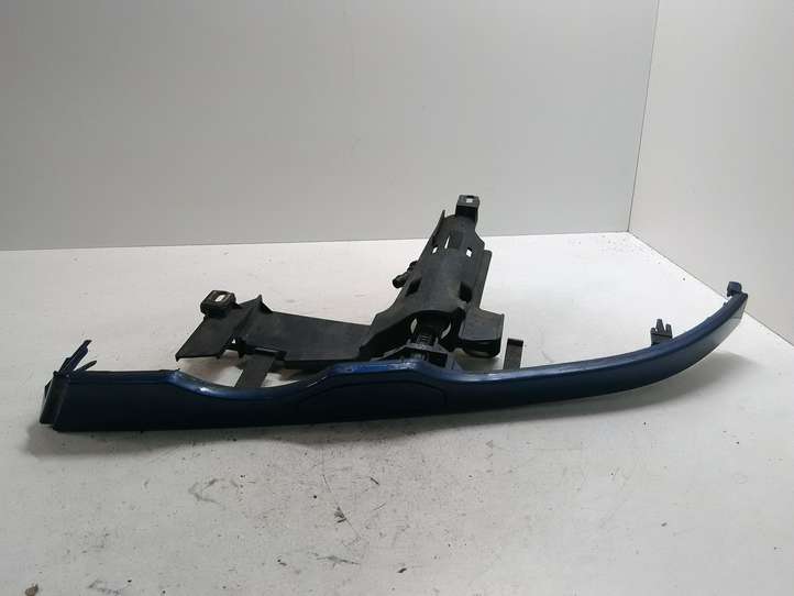 BMW 3 E46 (1998 - 2005)  8231043A Отделка передней фары