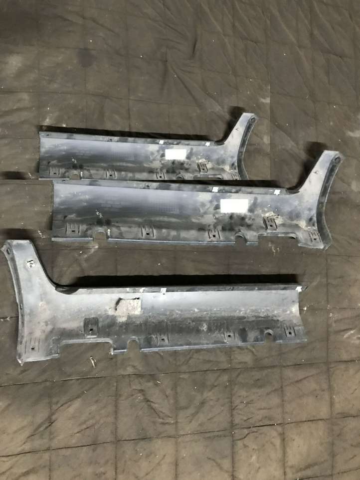 Kia Sportage (2008 - 2010)  877640Z500 Порог