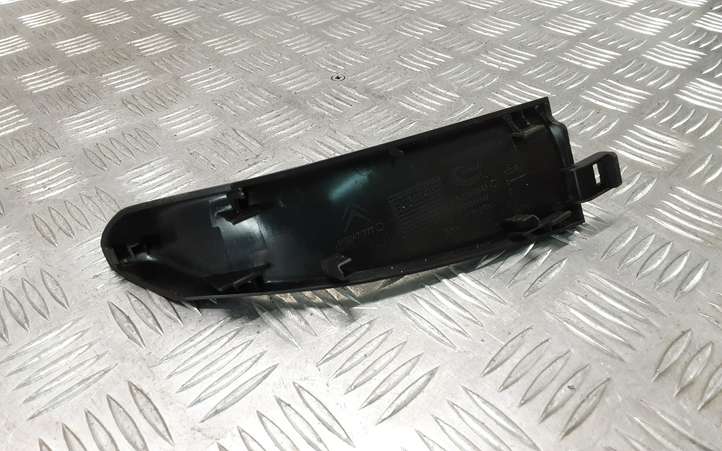 Citroen C5 (2004 - 2008)  9682471777 Другая деталь салона