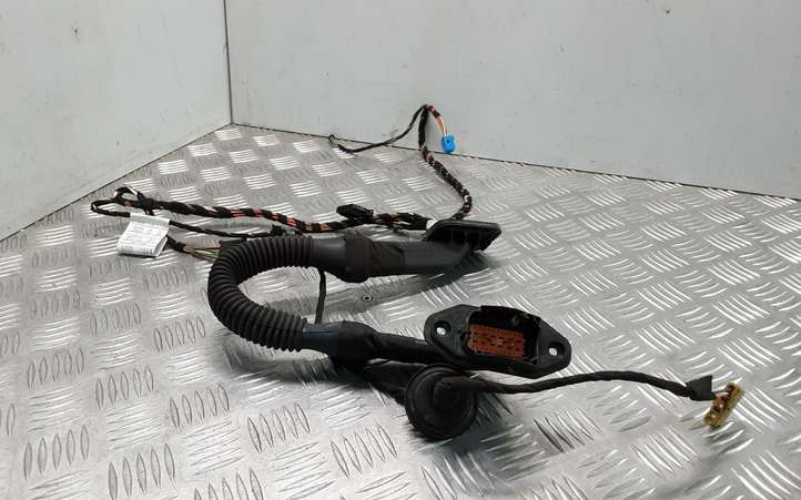 Mercedes-Benz ML W164 (2005 - 2011)  981577102 Проводка задних дверей