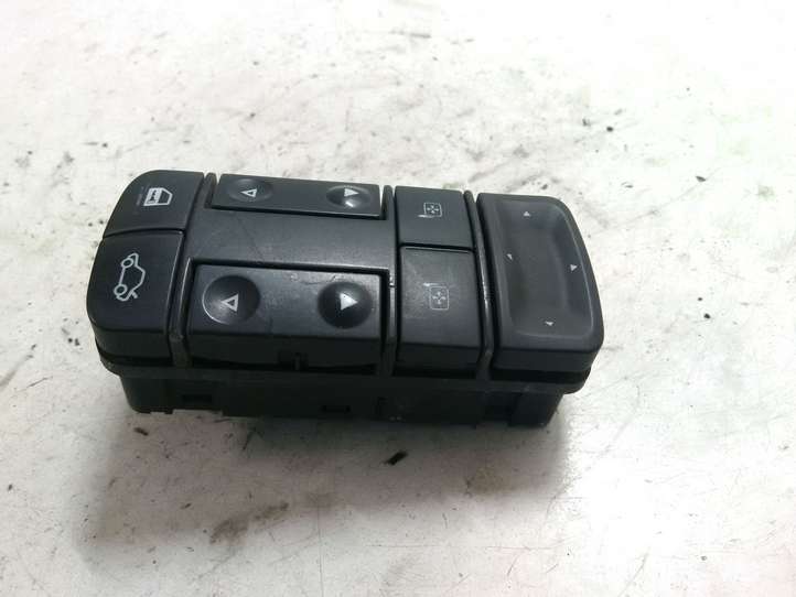 Opel Vectra (2002 - 2005)  09185952 Кнопка стеклоподъемников