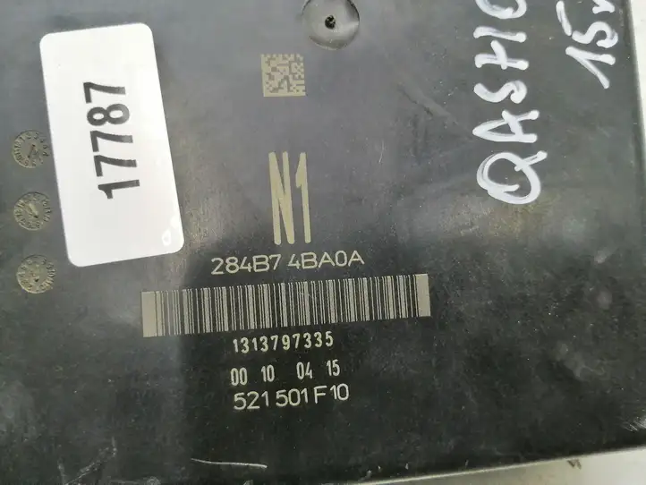 Nissan Qashqai (2013 - 2017) 284B74BA0A Блок предохранителей — фото 2