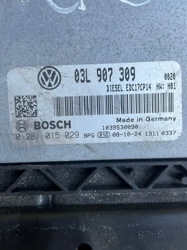 Volkswagen PASSAT B6 (2005 - 2010) 03L907309 Блок управления двигателем (ЭБУ) — фото 3