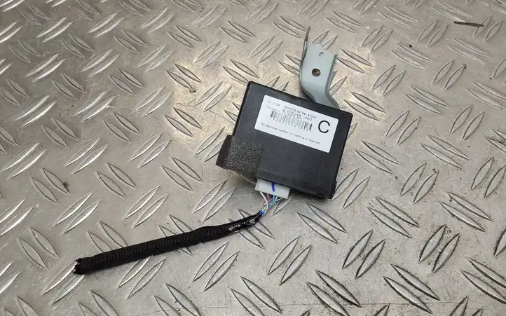 Toyota Prius+ (ZVW40) (2011 - 2018) 8978447020 Блок иммобилайзера — фото 1