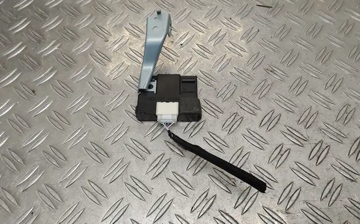 Toyota Prius+ (ZVW40) (2011 - 2018) 8978447020 Блок иммобилайзера — фото 3
