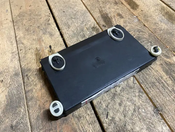 Mercedes-Benz CLS C219 (2003 - 2011) a2198200726 Блок управления дверью — фото 1