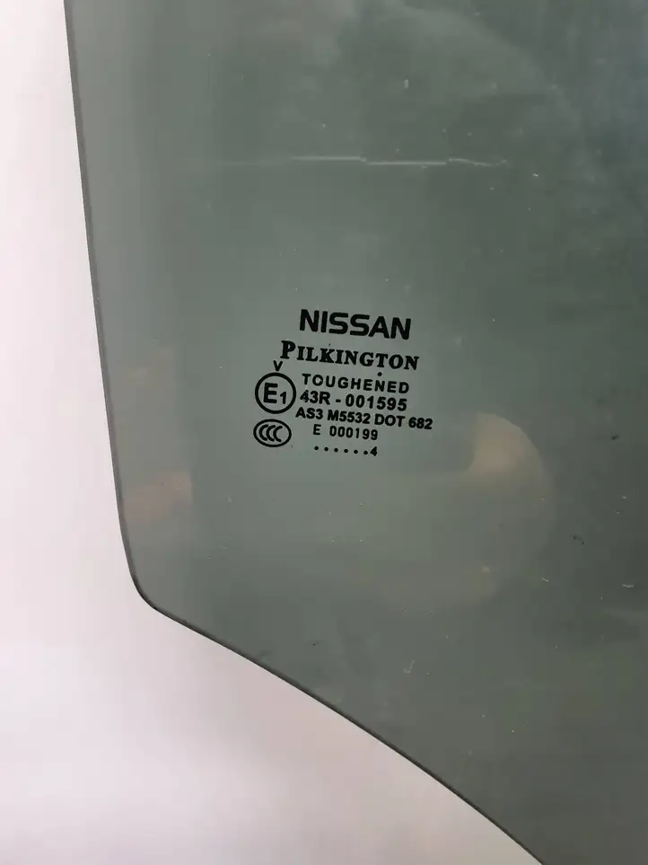 Nissan Qashqai (2013 - 2017) 43R001595 Стекло задней двери — фото 4