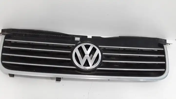 Volkswagen PASSAT B5.5 (2001 - 2005) 3B0853651 Передняя решетка — фото 1