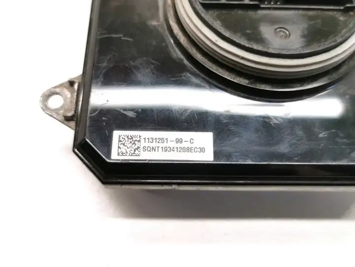 Tesla Model 3 (2017 - 2023) 1131251-99-C Блок розжига ксенона — фото 4