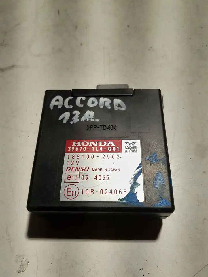 Honda Accord (2008 - 2016) 39670TL4G01 Блок управления парктрониками — фото 1