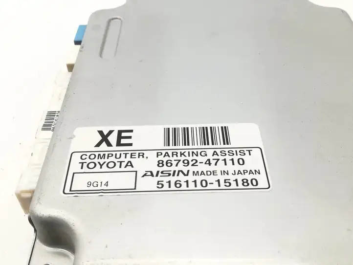 Toyota Prius (XW30) (2009 - 2015) 8679247110 Блок управления парктрониками — фото 2