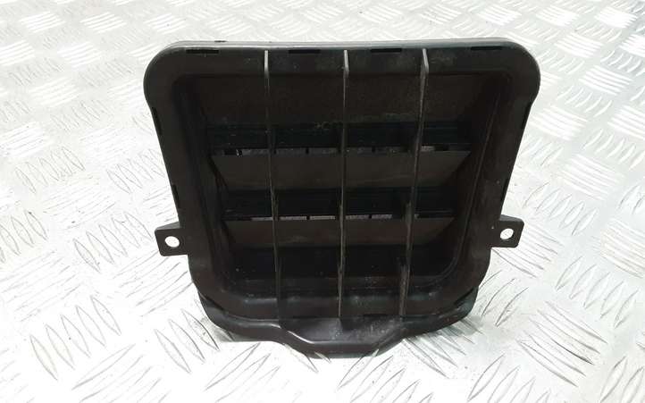 Audi A4 (2011 - 2015)  8K0819161C Вентиляционная решётка