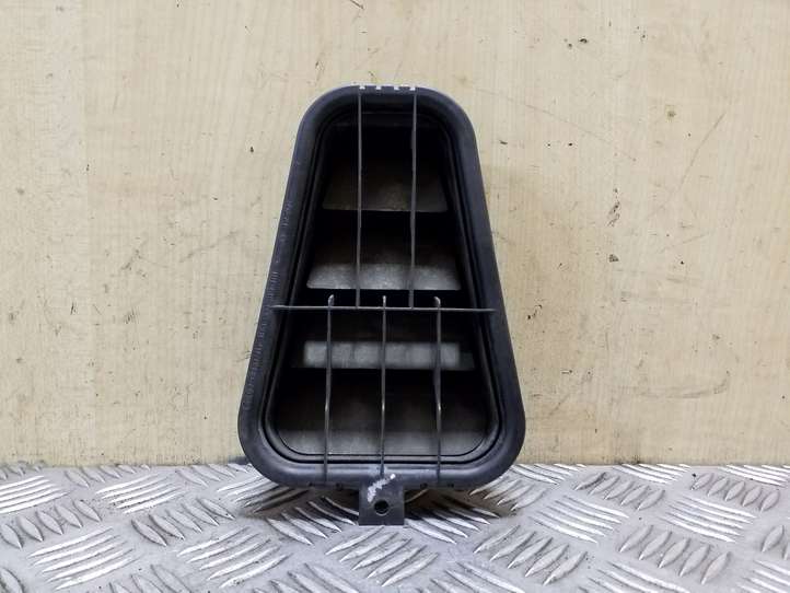 Seat Exeo (3R) (2008 - 2013)  8E0819181 Вентиляционная решётка