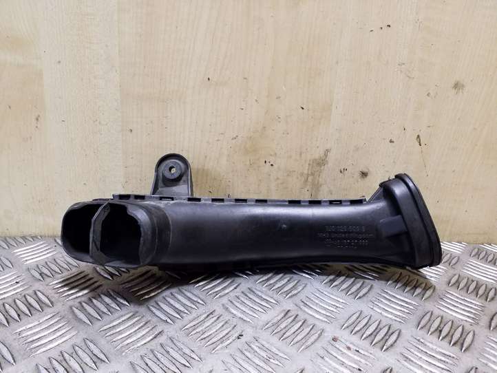 Volkswagen Golf IV (1998 - 2005)  1J0129609B Деталь (детали) канала забора воздуха