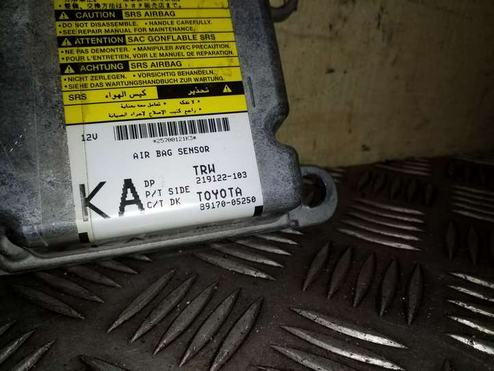 Toyota Avensis T270 (2009 - 2012)  219122103 Блок управления надувных подушек