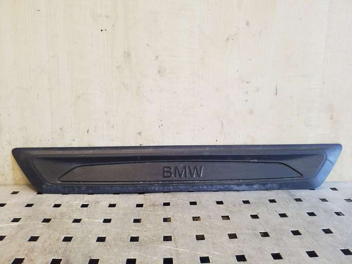BMW 3 F30 F35 F31 (2012 - 2018)  51477263315 Отделка переднего порога (внутренняя)