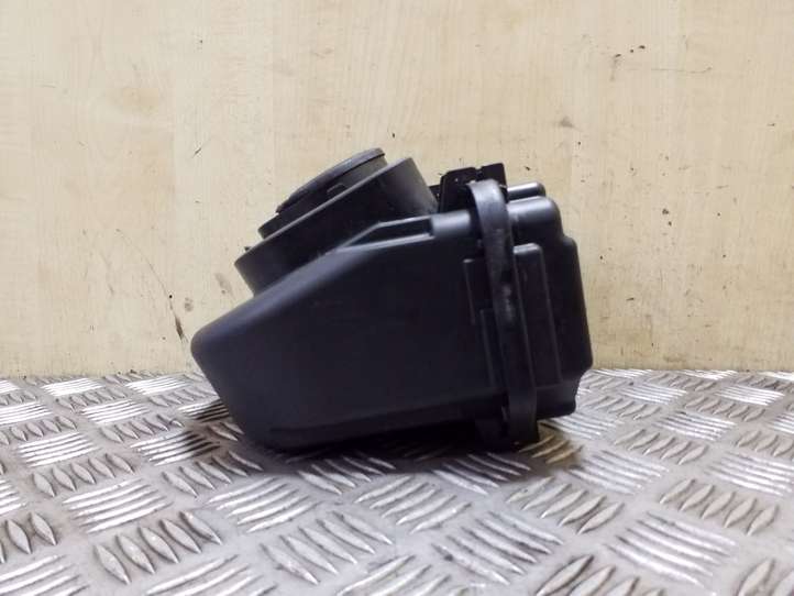 BMW 3 F30 F35 F31 (2012 - 2018)  61149224854 Ящик предохранителей (комплект)