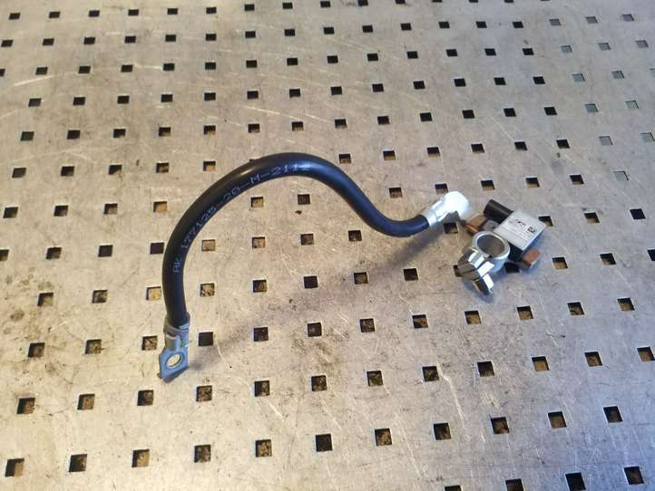 BMW 3 F30 F35 F31 (2012 - 2018)  12427631109 Минусовый провод (аккумулятора)