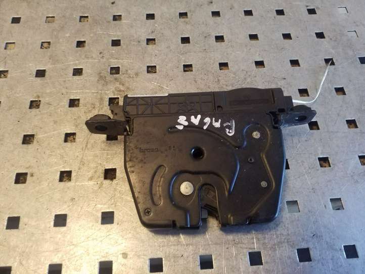 BMW 3 F30 F35 F31 (2012 - 2018)  51247224692 Замок задней крышки