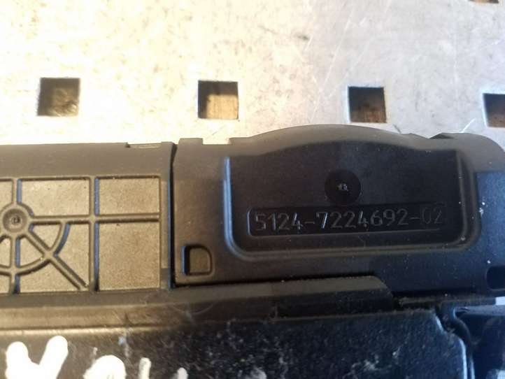 BMW 3 F30 F35 F31 (2012 - 2018)  51247224692 Замок задней крышки