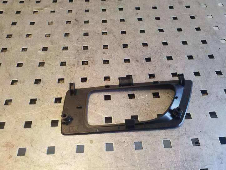 Subaru Outback (2009 - 2014)  94246AJ02A000 Другая деталь отделки задний дверей