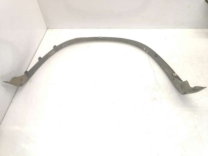 Suzuki Ignis (2000 - 2003)  7232180G Подкрылок