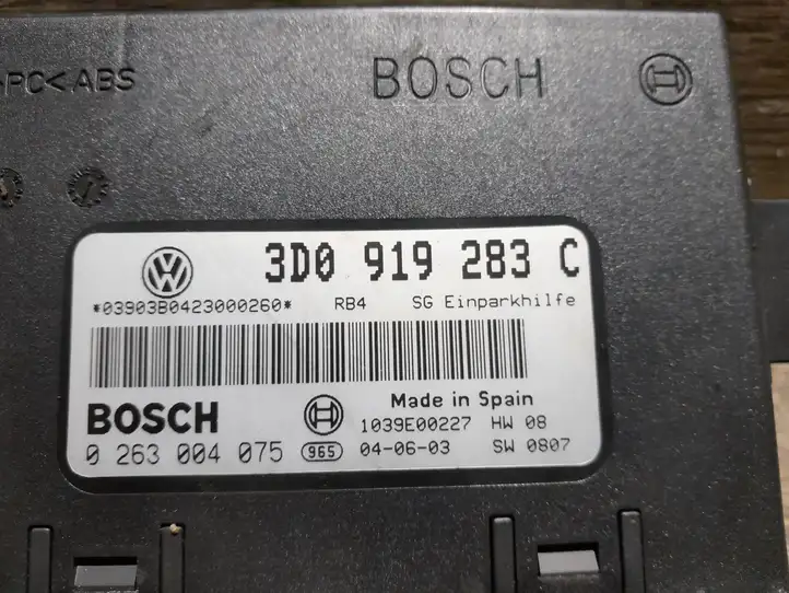 Volkswagen Phaeton (2002 - 2008) 3D0919283C Блок управления парктрониками — фото 2