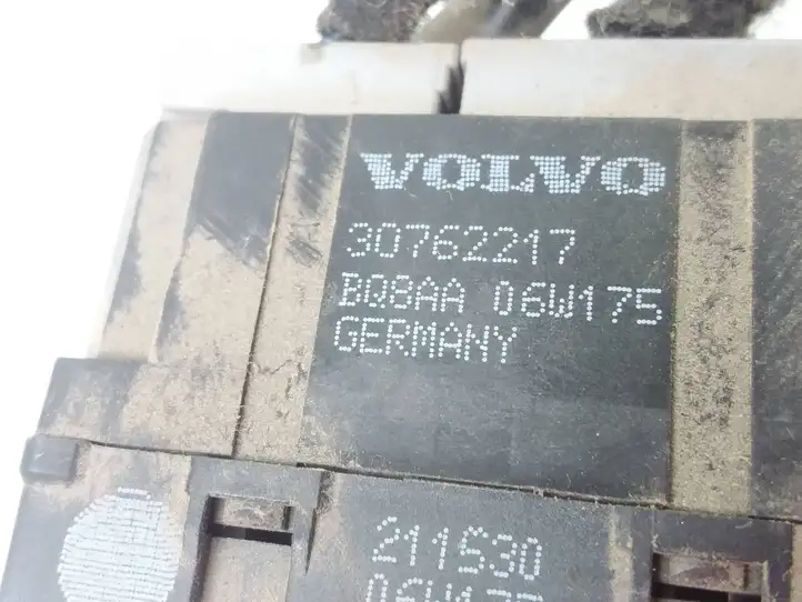 Volvo S80 (2004 - 2006) 30762217 Реле обогрева — фото 3
