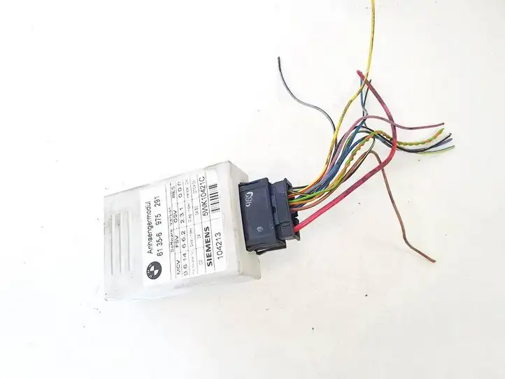 BMW 1 E81 E87 (2004 - 2011) 61356975291 Реле крюка для прицепа — фото 1