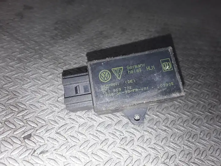 Volkswagen Touran I (2003 - 2010) 7L0959772 Реле обогрева — фото 1