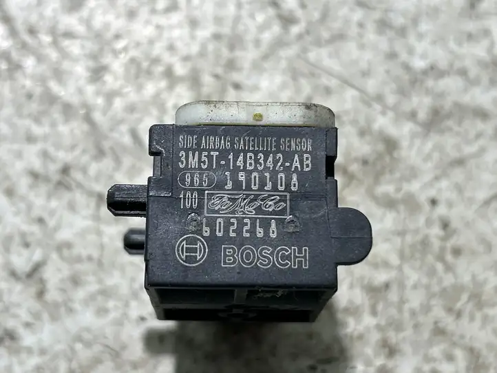 Ford Mondeo MK IV (2007 - 2014) 3M5T14B342AB Датчик удара SRS — фото 3