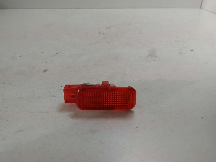 Audi A4 (2000 - 2006)  8D094741 Фонарь освещения передней двери (внутри)