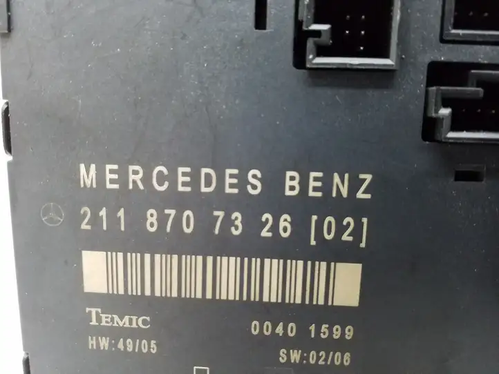 Mercedes-Benz E W211 (2002 - 2009) 2118707326 Блок управления дверью — фото 4