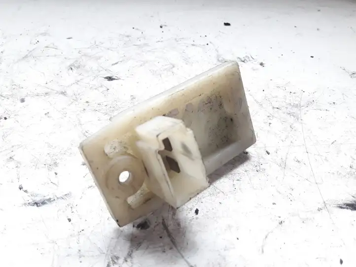 Ford Focus (1998 - 2004)   Реле вентилятора печки салона