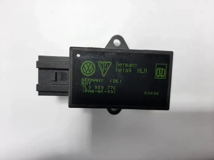 Volkswagen Touran I (2003 - 2010) 7L0959772 Реле обогрева — фото 1