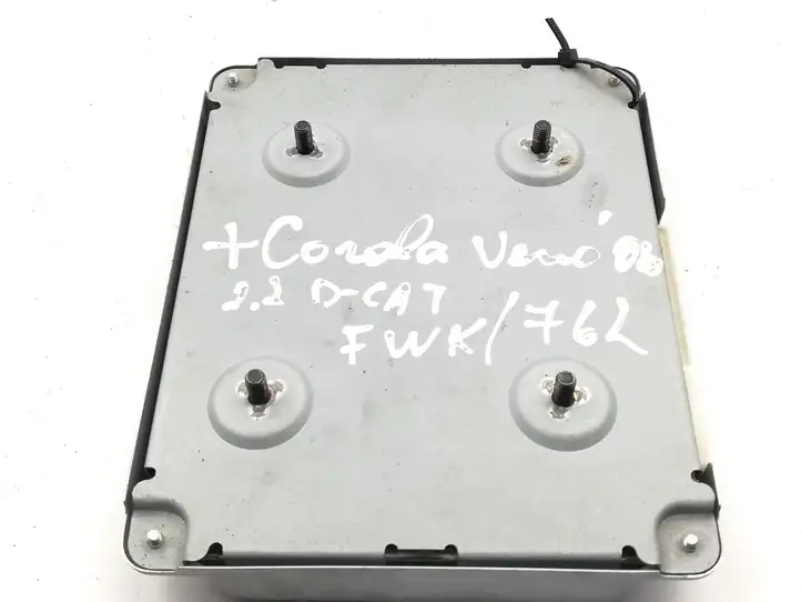 Toyota Corolla Verso E121 (2004 - 2007) 8679264011 Блок управления парктрониками — фото 4