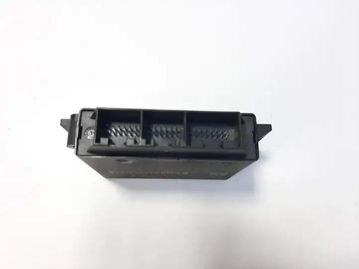 Audi A6 (2008 - 2011)  4L0919283B Блок управления парковки