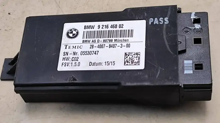 BMW 7 F01 (2008 - 2016) 9216468 Реле обогрева — фото 1