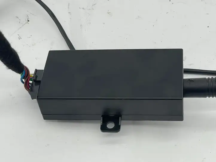 Audi TT TTS Mk2 (2006 - 2010) 000051444 iPod разъем — фото 3
